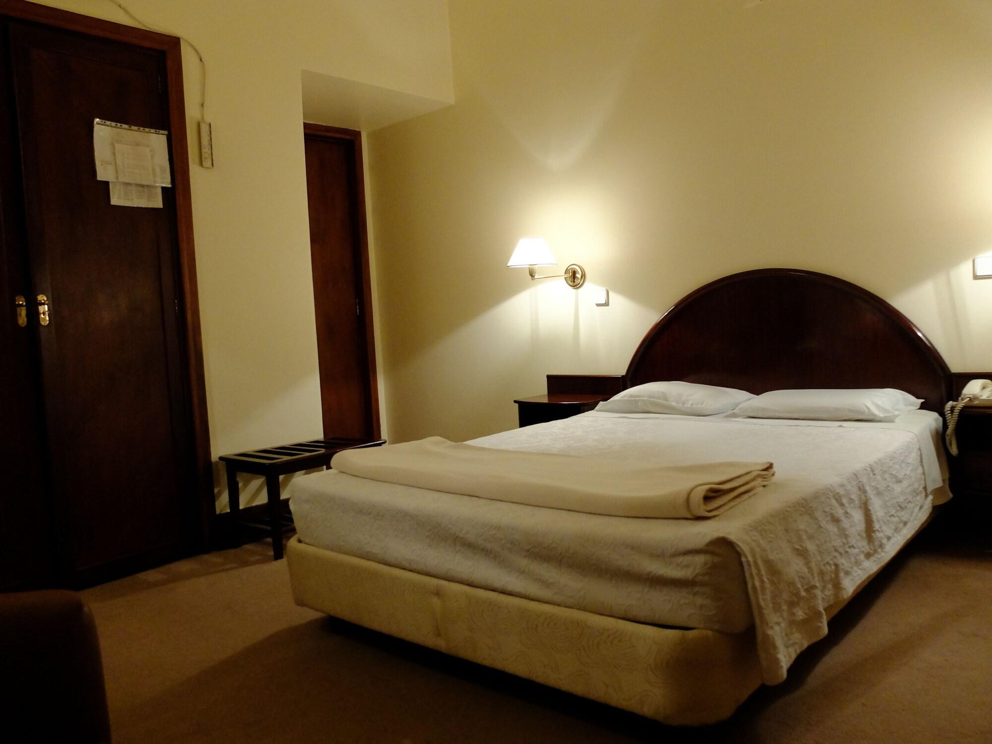 Hotel Braganca Coimbra Dış mekan fotoğraf