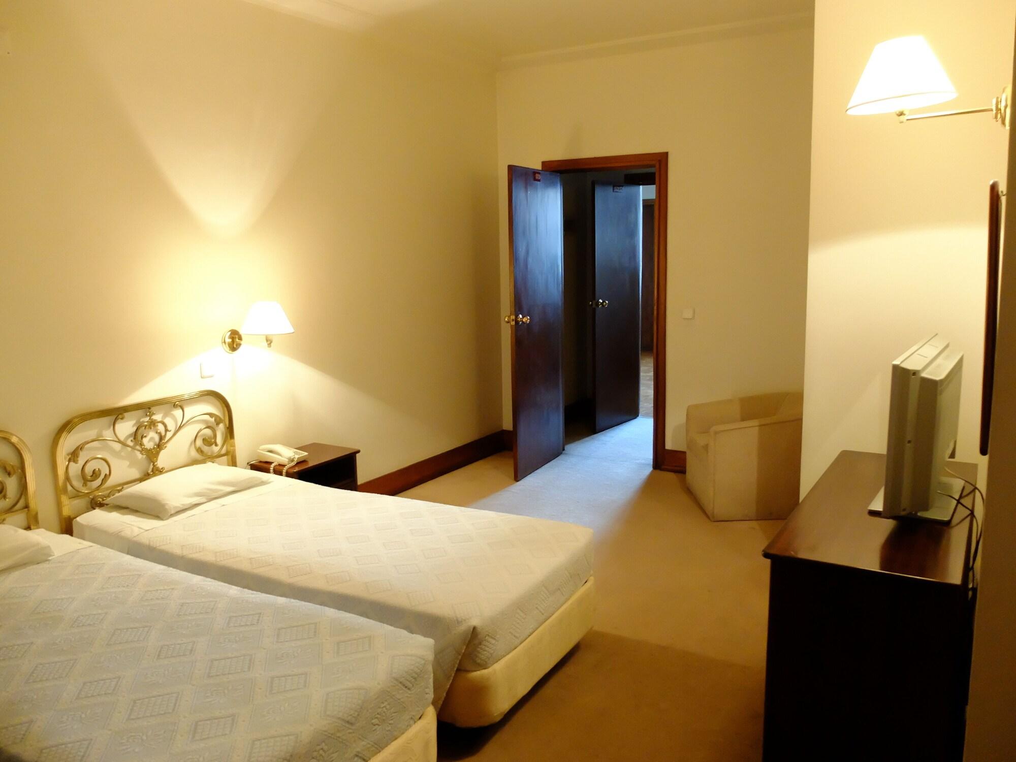 Hotel Braganca Coimbra Dış mekan fotoğraf